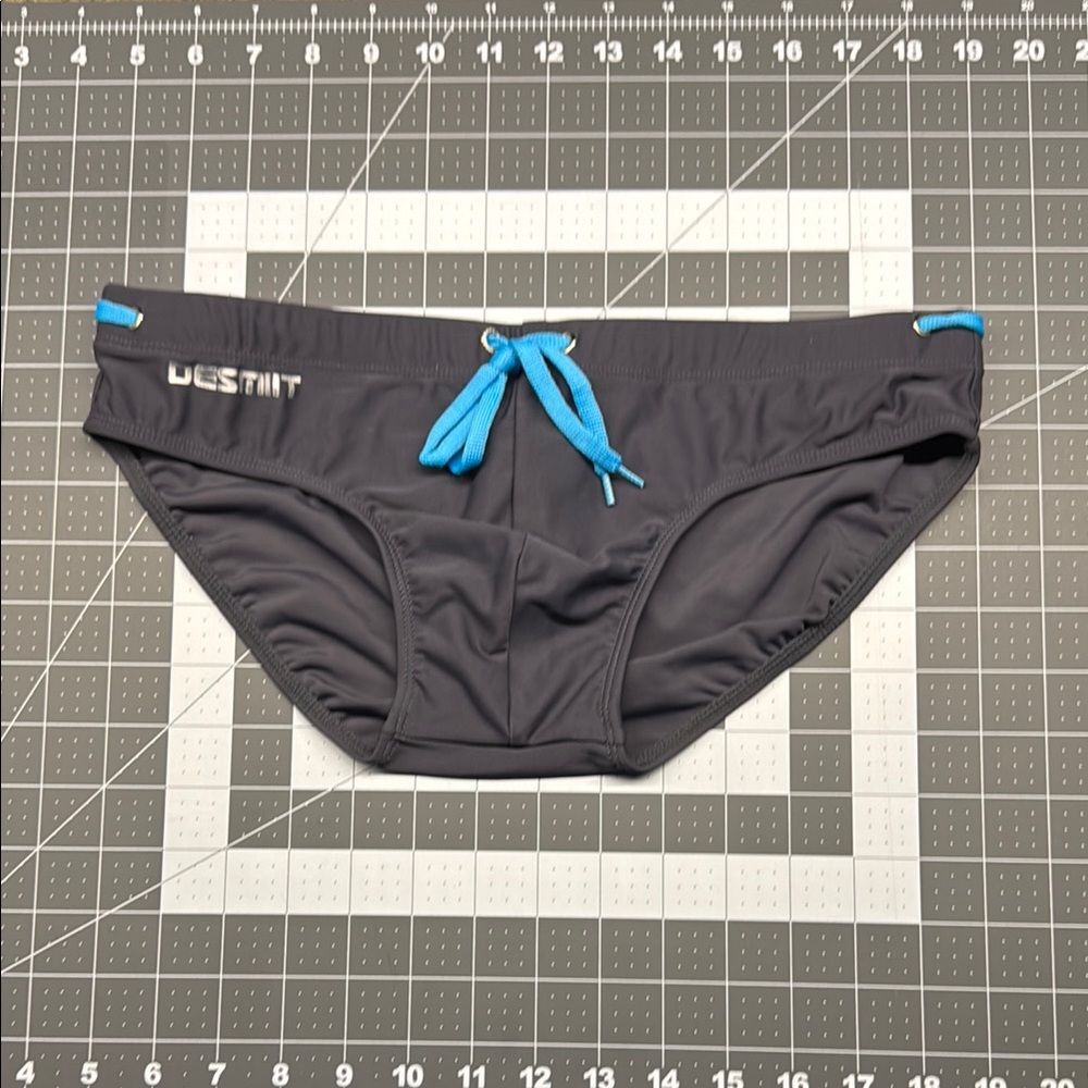 Sleek Dark Grey and Blue Swim Trunks for Performance